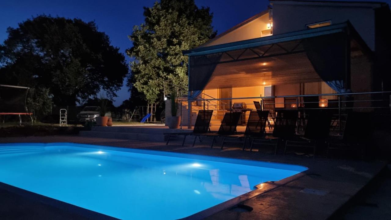 Naturia Holiday House Medulin Exterior photo